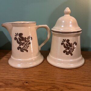 VILLAGE PATTERN SUGAR AND CREAMER FROM PFALTZGRAFF GENTLY USED